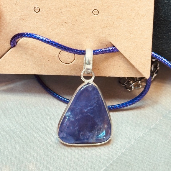 925 Sterling Silver Plated & Amethyst Stone/Crystal Trillion Cut Pendant EUC - Picture 8 of 12